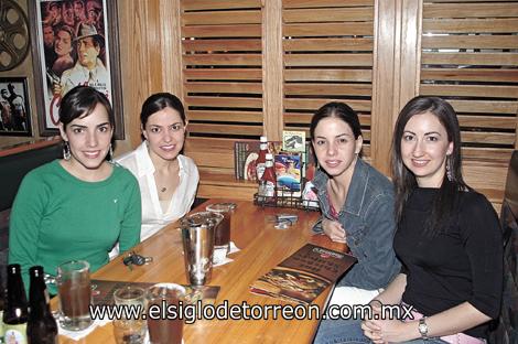 Fernanda Dueñes, Mariam Villalobos, Ana Lorena García y Ana Sophía Martín