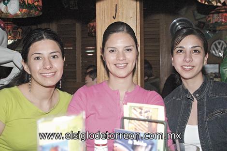 Adriana Trujillo, Mayra Rentería y Karina Mier