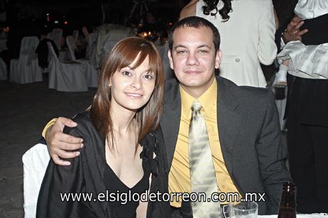 Hilda Ortiz de Tavera y Salvador Tavera Rodríguez.