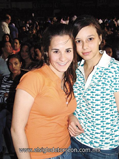 Marcela González y Ana Veras.