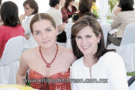 Alejandra García y Andrea Elizondo.