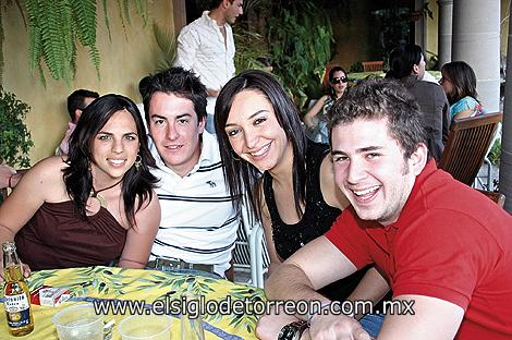 Rina Gilio, Nino Denigris, Raquel Lavín y Roberto Gutiérrez.