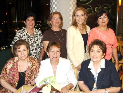 va_26032006 
Gaby Ríos, Virginia de la Torre, María Haces Gil, Gloria Cepeda, Conchita González, Martha Rodríguez y Vicky Lozano.