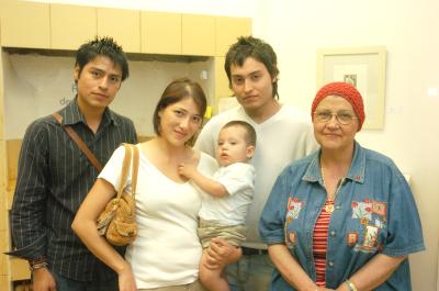 va_31032006 
Carlos Camargo, Julia Karina Mejía, Leonardo Enríquez y Julia de Mejía..