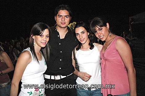 Vivi Hernández, Gonzalo Siller, Bárbara Murra y Vita Leal.