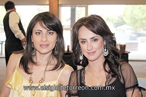 Isabel Máynez y Nancy Perrella.