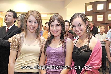 Susu Luna, Maru Zavala y Deborah Mery.