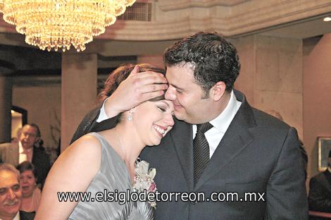 Sellan su amor 
Karina Kort Sánchez y Francisco Cocho Jaime.