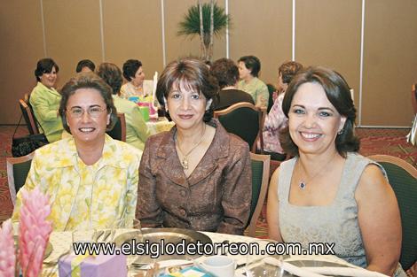 Marcela B. de Baille, Ángeles C. de De Lara y Paty G. de Arizpe.