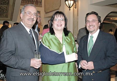 Alejandro Gidi, Marilú de Gidi y Ramón Shade.