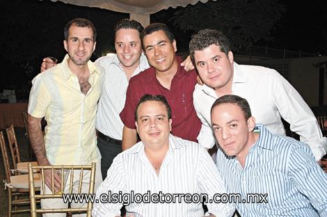 Jorge Batarse, Marco Pámanes, Luis Xavier Beral, Víctor González, Gustavo Torres y Daniel Rico.