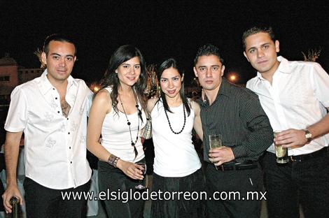 Fernando Álvarez, Alejandra Zermeño, Carla Cantú, Jorge Ramírez y Roberto Barrios.