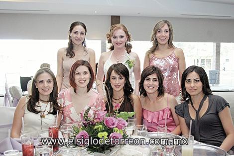 Paola Pámanes, Brenda Noyola, Olga Sánchez, Georgina Cantú, Marcela Pereyra, Nancy Perrella, Mónica Gómez e Isabel Máynez.