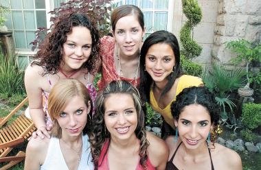 17042006 
Bertha Alicia Zivec, Alejandra Larrinaga, Cristy Guzmàn, Priscila de la Fuente, Anabel Allegre Alonso y Valeria Escamilla.