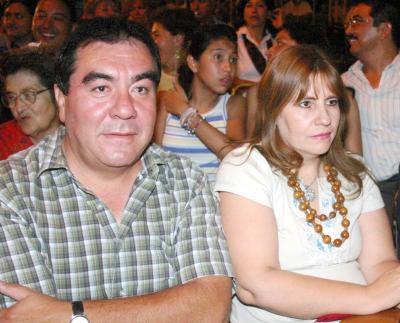 07062006 
Fernando Garza y Gloria Martínez.