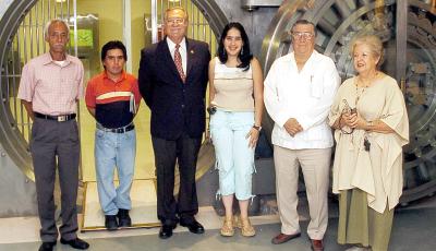 21052006 
Ezequiel Romero, Yusen Orrante, Óscar Treviño, Idoia Leal, José Antonio Sánchez y Leonor Lobo.