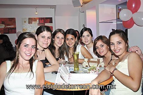 Jenny Ganem, Marina Garza, Sofía Martínez, Brenda Lack, Mónica Gallardo y Taly Hernández.