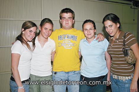 Natalia Madero, Marifer de la Garza, Michel Veyan, Elena Iduñate y Marifer Bustos.