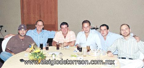 Fernando Jacoman, Ignacio Jáuregui, Israel de Cayon, Genaro Torres, Clarck Kent, Andrés  Sada.