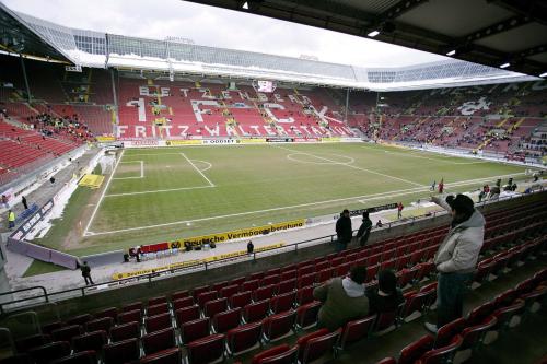 El estadio Fritz-Walter de Kaiserslautern. EFE