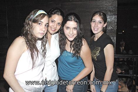 Stephy Cohen, Marytere Ramírez, Osly Morado y Lily Ríos.