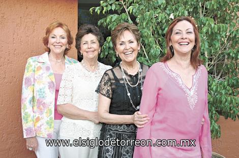 Nancy González de Kuri, Paty González de San Miguel, Lulú González de Sánchez y Mely González de Rodríguez.