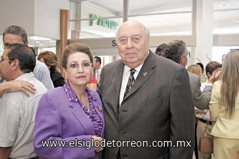 Marilú H. de Tohmé y Roberto Tohmé.