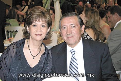 Angela de Lara y Jesús de Lara.