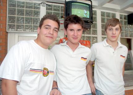 12062006 
Marcos Martínez, David Cruz y Raúl Galindo.