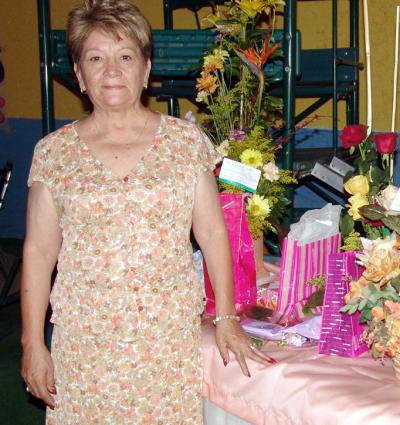 12062006 
Elizabeth Ruelas Guevara celebró su cumpleaños.