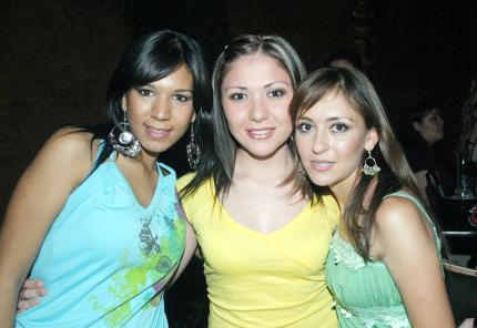 14062006 
Elda Martínez, Leny Sánchez y Olga Herrera.