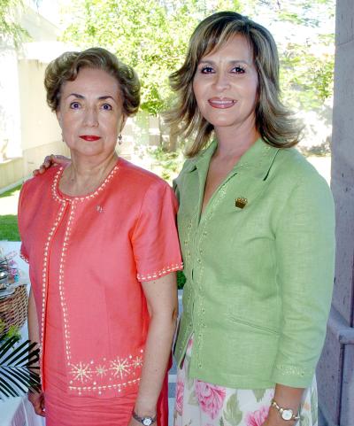 18062006 
Carmen Lomas de Ávalos y Coco de Hernández