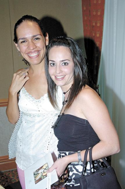 23062006 
Bárbara Rodríguez y Nury Mireles.