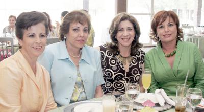 23062006 
Susana de Verástegui, Cecilia de Flores y Paty Escobar de Garza, junto a otra amiga.