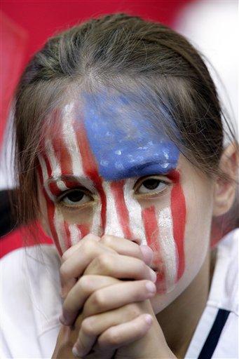 La incipiente afición al futbol en Estados Unidos se mostró depcionada con la goleada 3-0 ante República Checa en el debut de su selección en el Mundial de Alemania 2006.