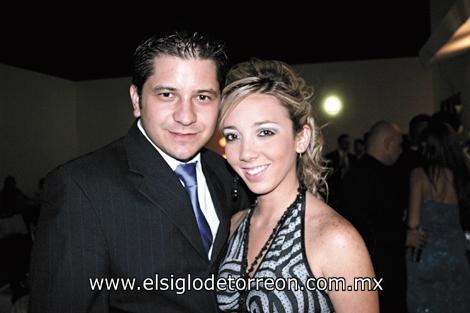 Jorge Mena y Mariana Alarcón.