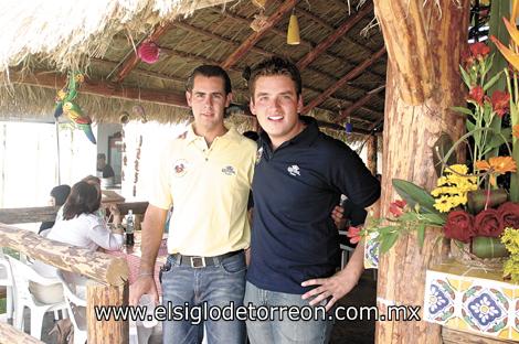 Víctor Setién y Beto Martínez.