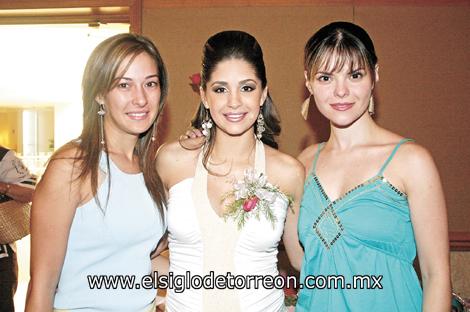 Any García de Gilio, Luz María Herrera de Nahle y Karina Martínez de Ortiz.