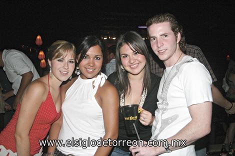 Susy Garza, Karla Gómez, Sarahí Dajala y Pedro Martín.