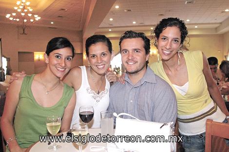 Lorena López Amor, Mafer Belmont, Daniel Soler y Emma Quintana.