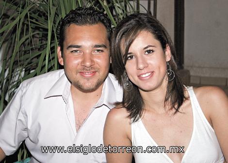 Diego Jara y Daniela Gaytán.