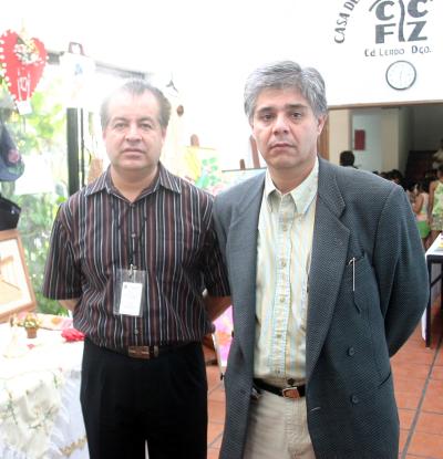 02072006 
lfredo de Alvarado y Horacio Marmolejo.