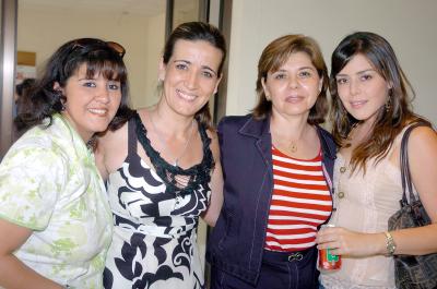 02072006
Marcela de Castilla, Anabel de Salas, Silvia Guzmán y Nidia Dávila.