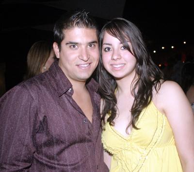 05072006 
Andrés Osorno y Mariana Ramírez.