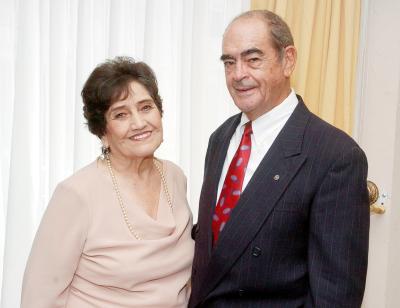 19072006 
Roberto Núñez Basso y Juana María Pedroza.