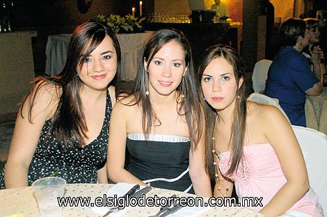 Ana Sofía Rivera, Mayte Garza y Susana López.