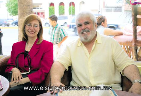 Leny de Gibert y Luis Gibert.