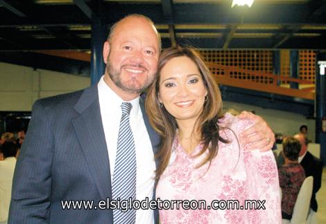 Rodolfo Garza y Sandra Luz García.