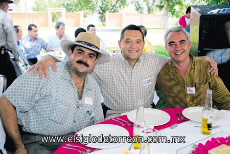 Eugenio Fernández, Ezequiel Cisneros y Francisco Meléndez