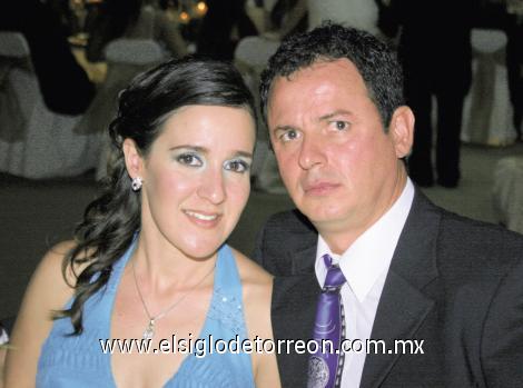 Susana Beltrán del Río de Issa y Juan Carlos Issa Gándara